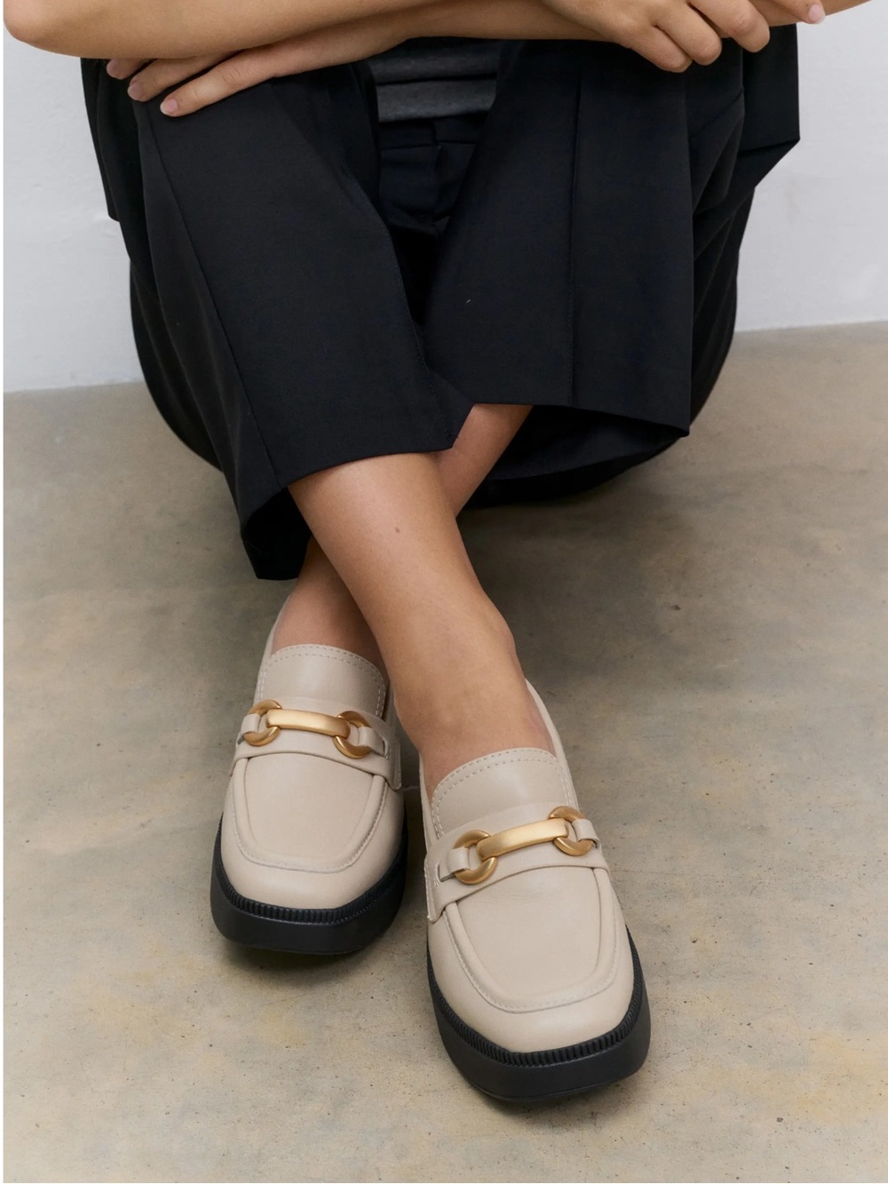 Fitflop Stone Beige Leather Loafers